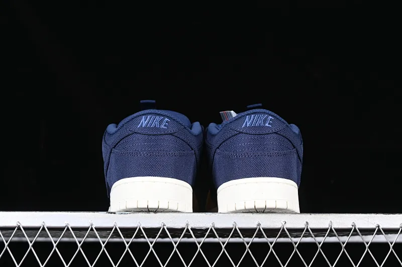 All Categories Nk SB Dunk Series Nk SB Dunk Low Low-top sneakers Nk SB Dunk Low "Midnight Navy" Desert Yellow SB low-top sports and leisure sneakers DX6775-400